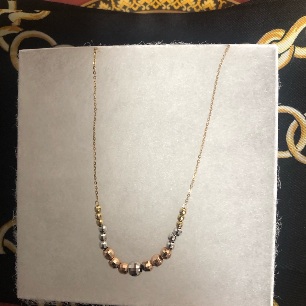 3-Tone 10kt Solid Gold Necklace - Stunning!